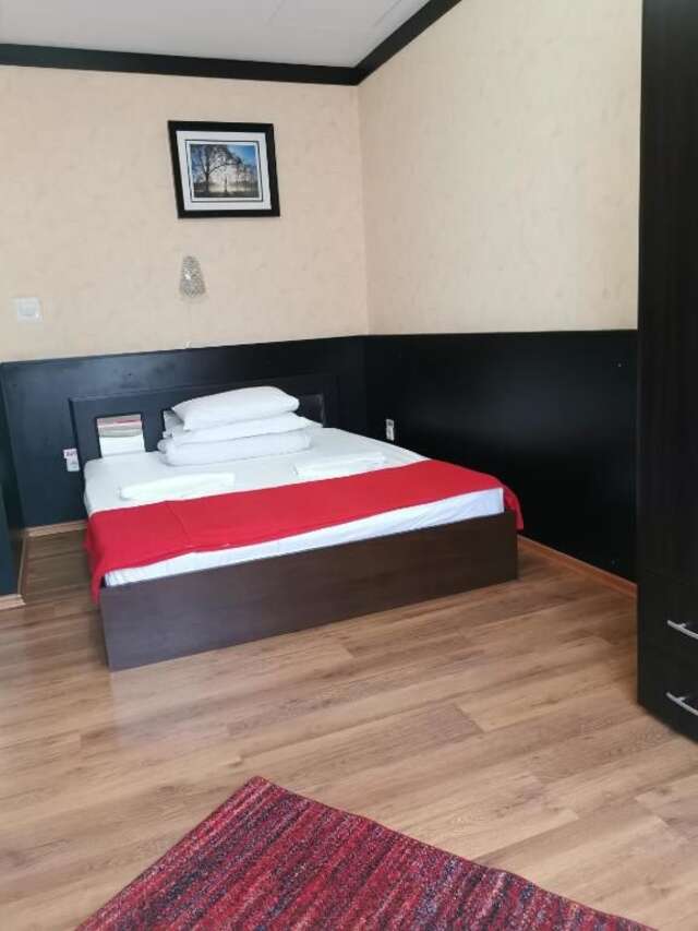 Гостевой дом Pensiunea Memy Буштени-35